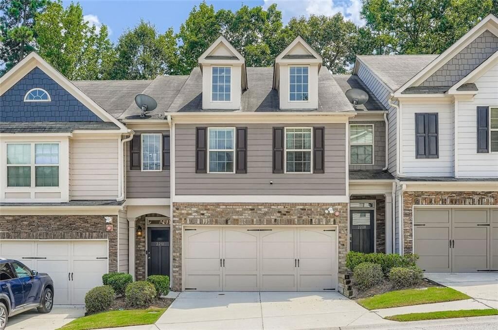 Property Photo:  2210 Knoxhill View SE  GA 30082 