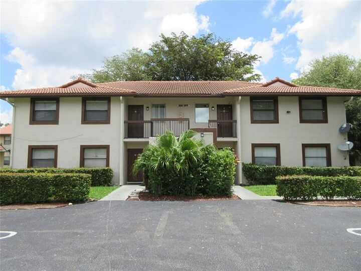 Property Photo: 11515 NW 44th St 11515 FL 33065