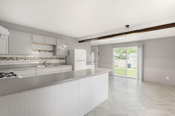 Property Photo: 709 Indiana Avenue IN 46360