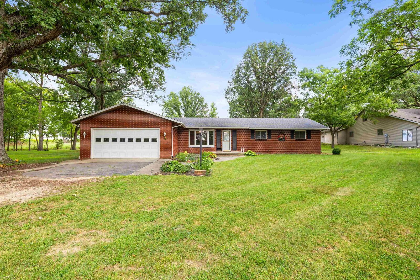 Property Photo:  2256 E 1000 S Road  IN 46792 