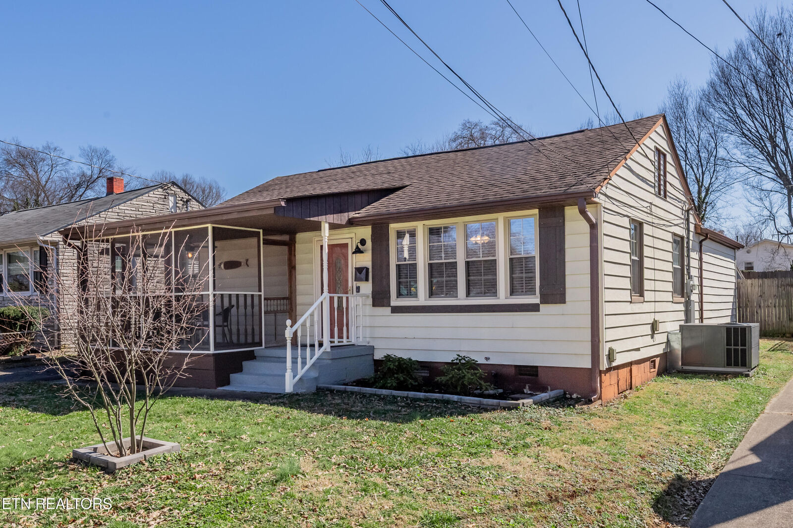 Property Photo: 1932 Seymour Ave TN 37917