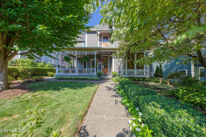 Property Photo: 1015 Luttrell Street TN 37917