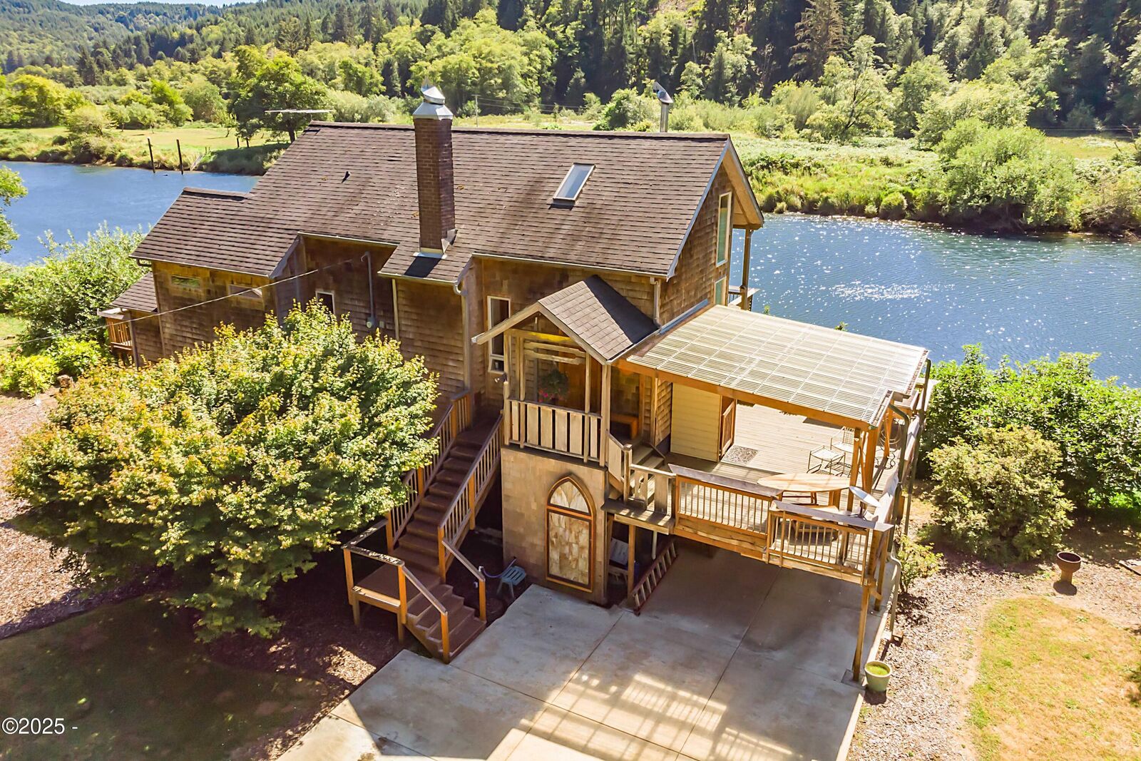 Property Photo: 6760 Siletz Highway OR 97367