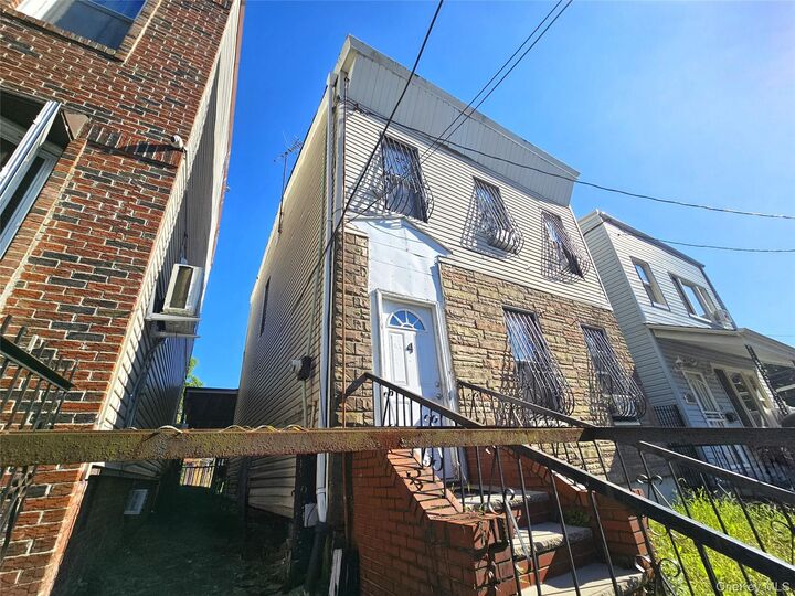 Property Photo: 4 Crosby Avenue NY 11207