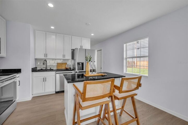 Property Photo:  2320 High Street  FL 32792 