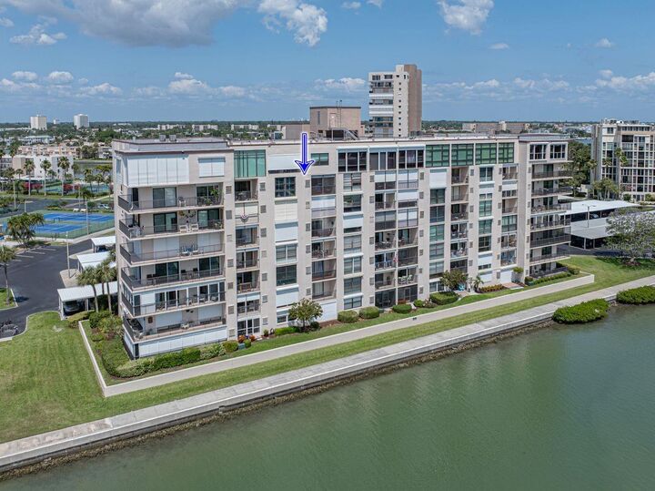 Property Photo: 7600 Sun Island Drive S 703 FL 33707