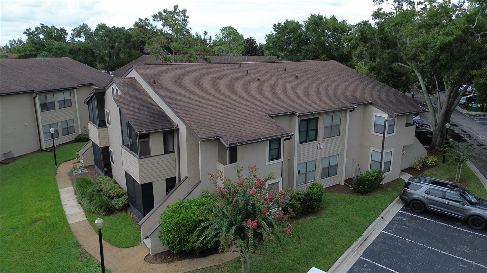 Property Photo: 3019 Antique Oaks Circle 124 FL 32792
