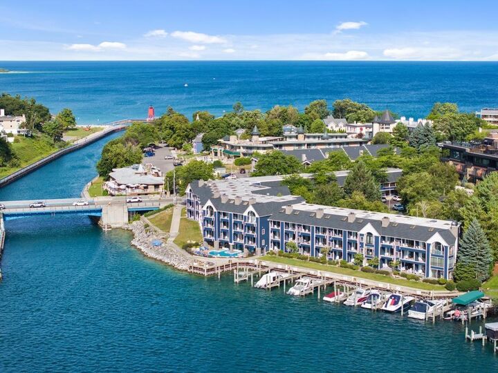 100 Michigan Avenue #104  Charlevoix MI 49720 photo
