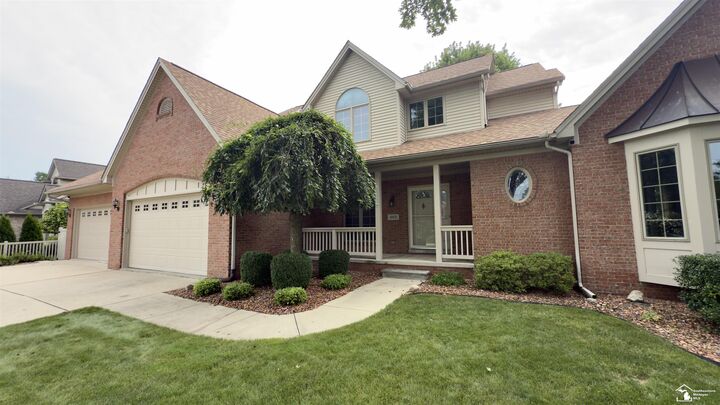 Property Photo: 860 Saint Anne Lane MI 48162