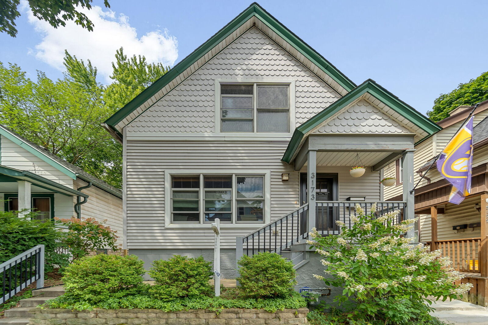 Property Photo: 3173 N Bremen St WI 53212