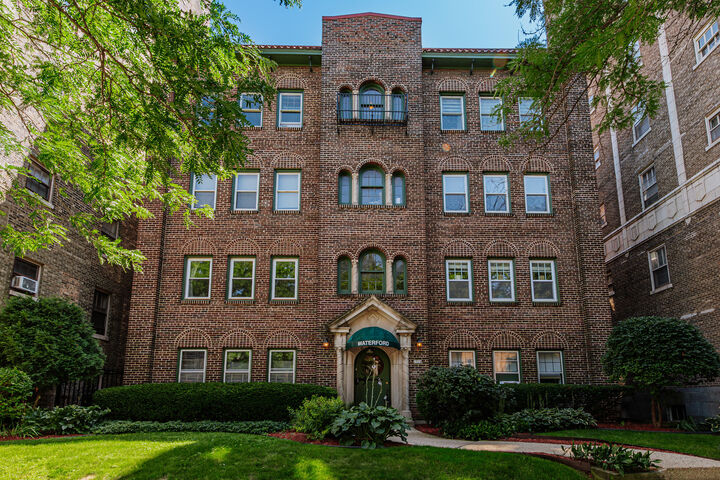 1924 N Prospect Ave 6  Milwaukee WI 53202 photo