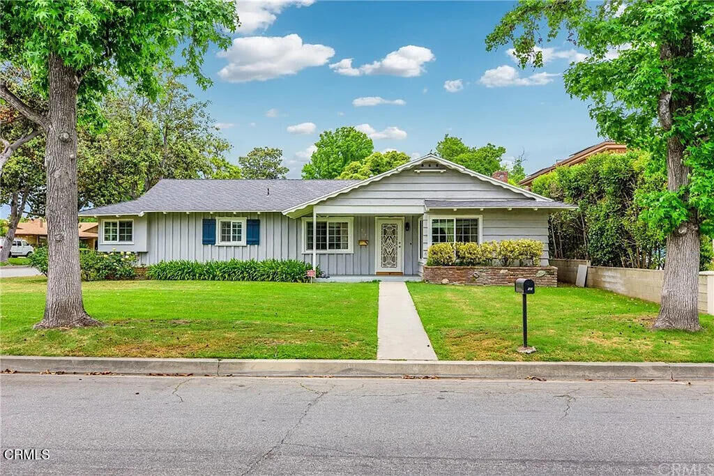 Property Photo: 303 East Las Flores Avenue CA 91006