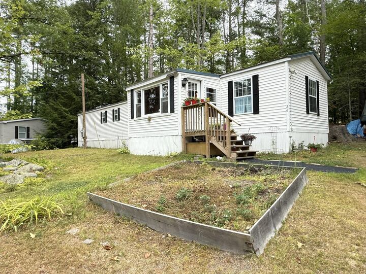 Property Photo: 15 Blue Rock Road 26 ME 04259
