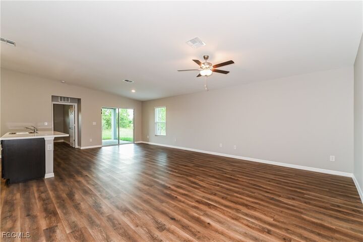 Property Photo: 3507 26 Street SW FL 33976