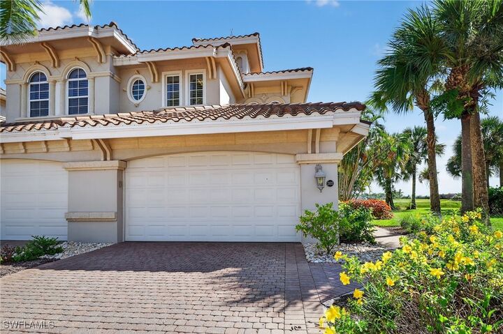 Property Photo: 3190 Serenity Court 202 FL 34114