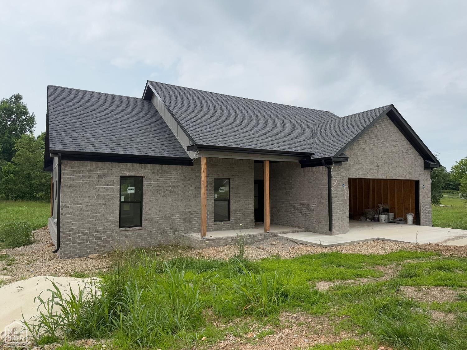 Property Photo: 28 Sisney Drive AR 72513