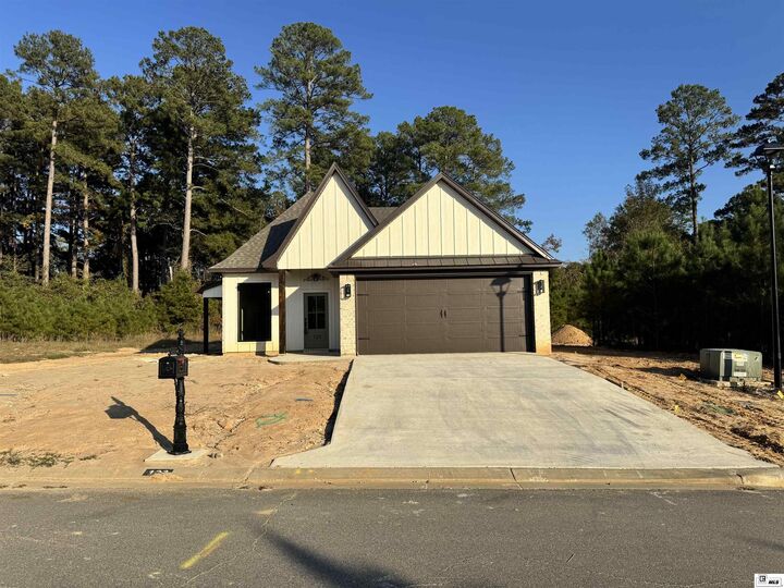 Property Photo:  123 Westlakes Drive  LA 71292 