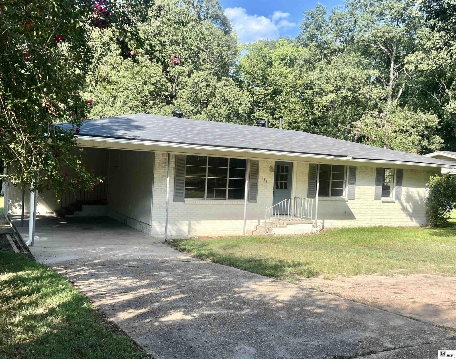 Property Photo: 132 Lisa Lane LA 71291