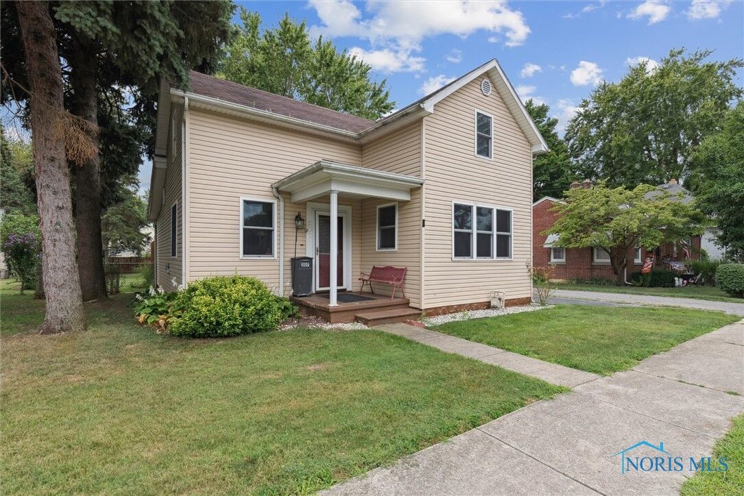 Property Photo:  207 Ash Avenue  OH 45840 