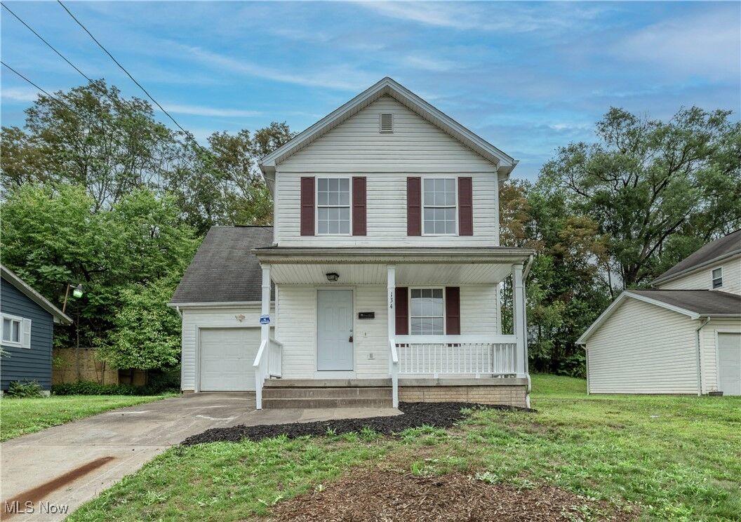 Property Photo: 134 Chambers Street OH 44405