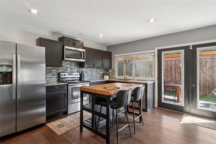 Property Photo: 5053 Avery Lane TX 75056
