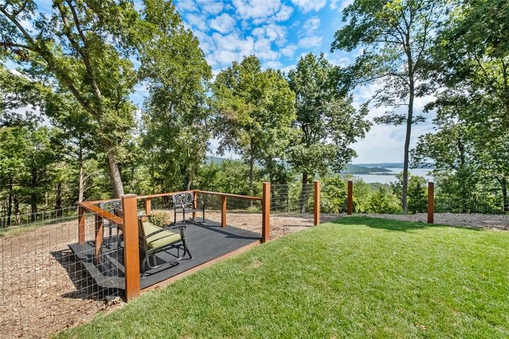 Property Photo: 10496 Billy Goat Bluff AR 72732