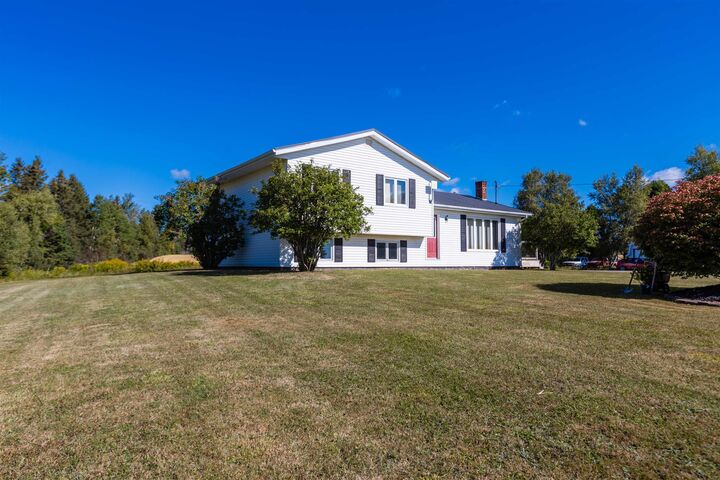 Property Photo:  3342 Seven Mile Road  PE C0A 1G0 