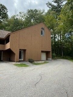 Property Photo:  17 Eaton Ct 17  MA 01832 