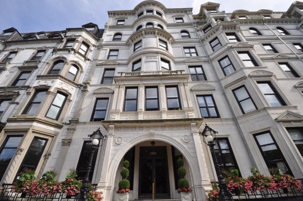 Property Photo:  160 Commonwealth Ave 513  MA 02116 