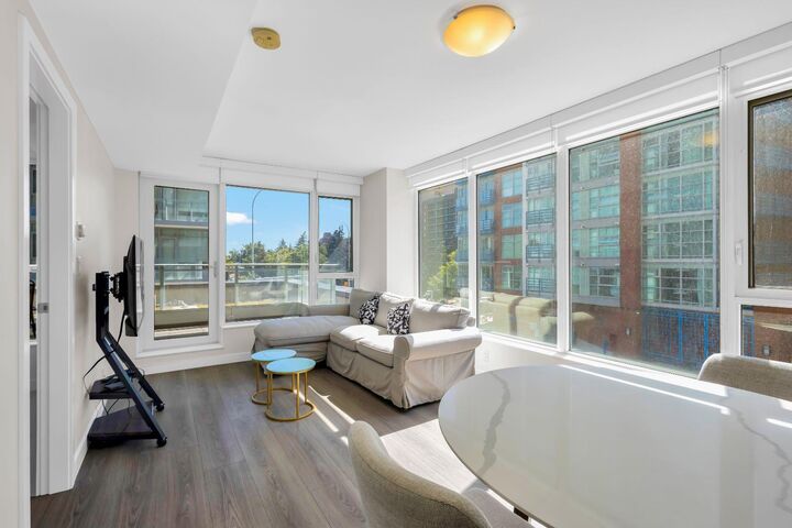 Property Photo:  108 Waterfront Court SW 311  AB T2P 1K7 