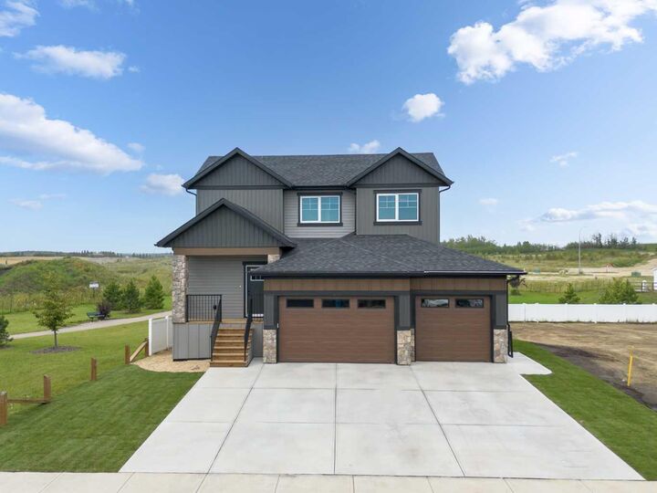 Property Photo: 22 Aura Drive AB T4N 0N3