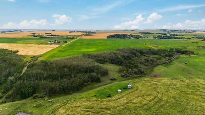 Photo de la propriété: 402 Avenue AB T1V 2E0