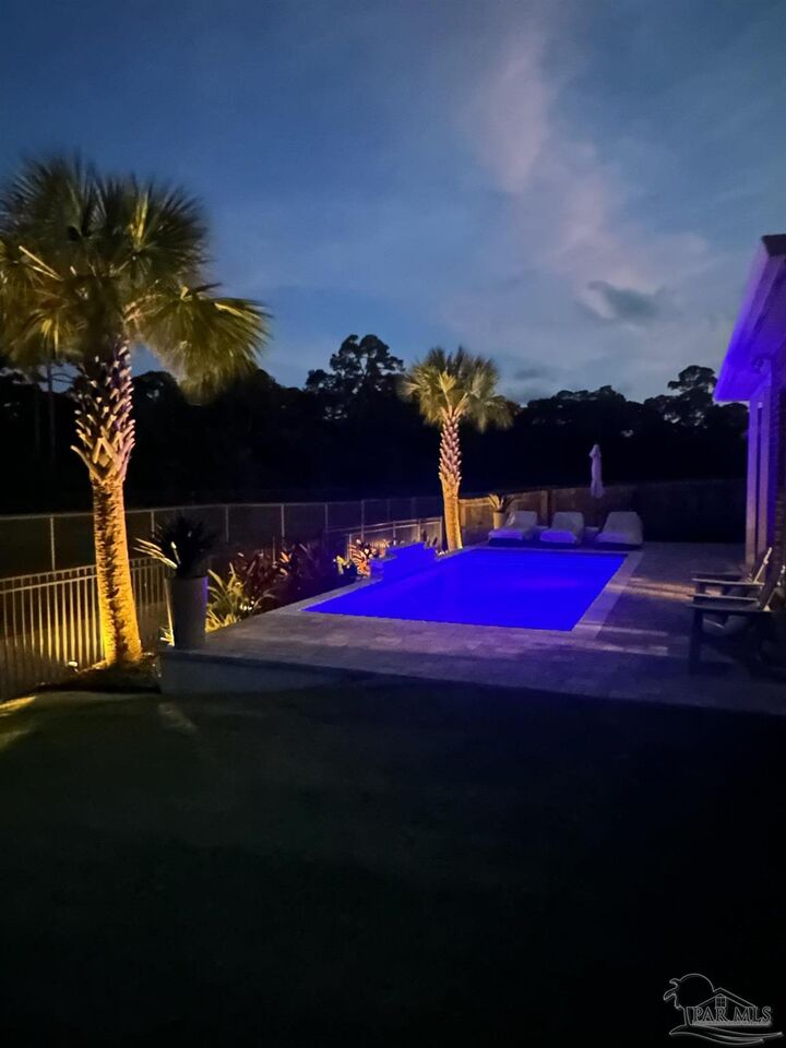 Property Photo: 4807 Foxtail Palm Dr FL 32563