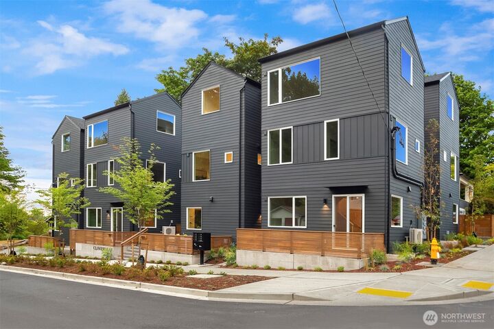 Property Photo: 4920 31st Avenue S WA 98108