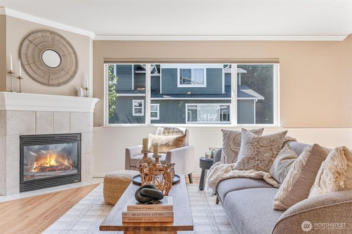 Property Photo:  17921  80th Avenue NE A2  WA 98028 