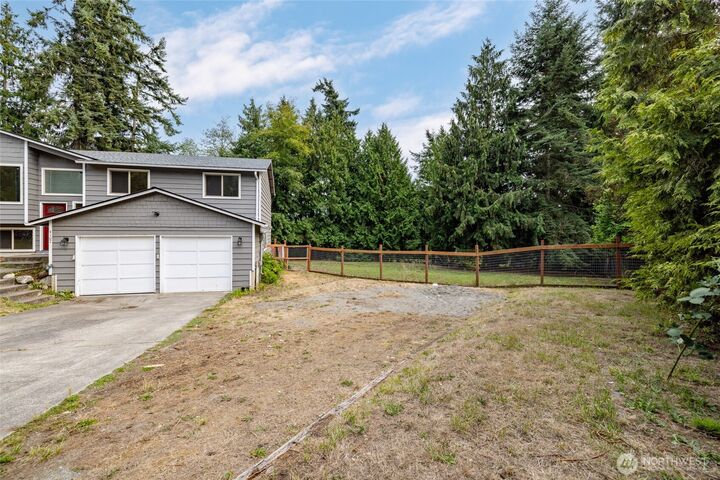 Property Photo: 4107 Noble Place WA 98277