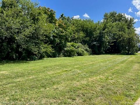 Property Photo: 35757 E Michigan Avenue MI 48184