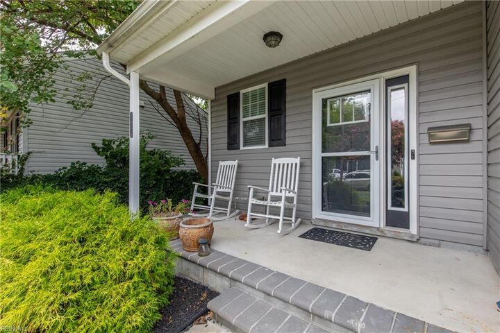 Property Photo:  152 W Balview Ave  VA 23503 