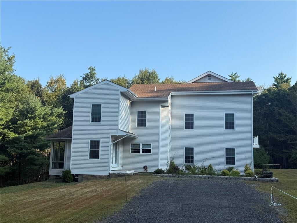 Property Photo:  52 Tug Hollow Road  RI 02892 