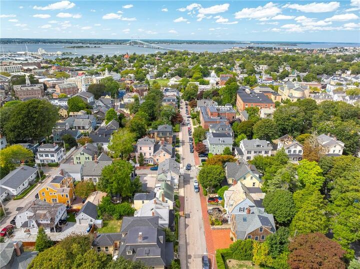 Property Photo:  36 Bull Street  RI 02840 