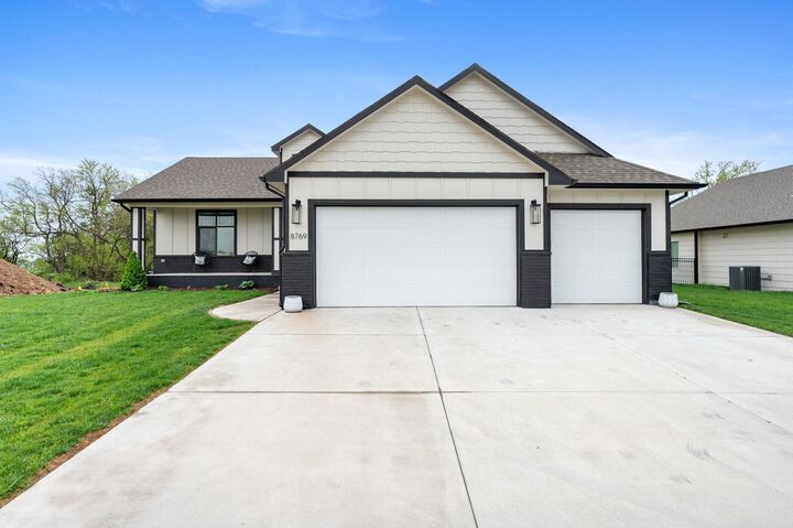 8769 Bradford St  Wichita KS 67210 photo