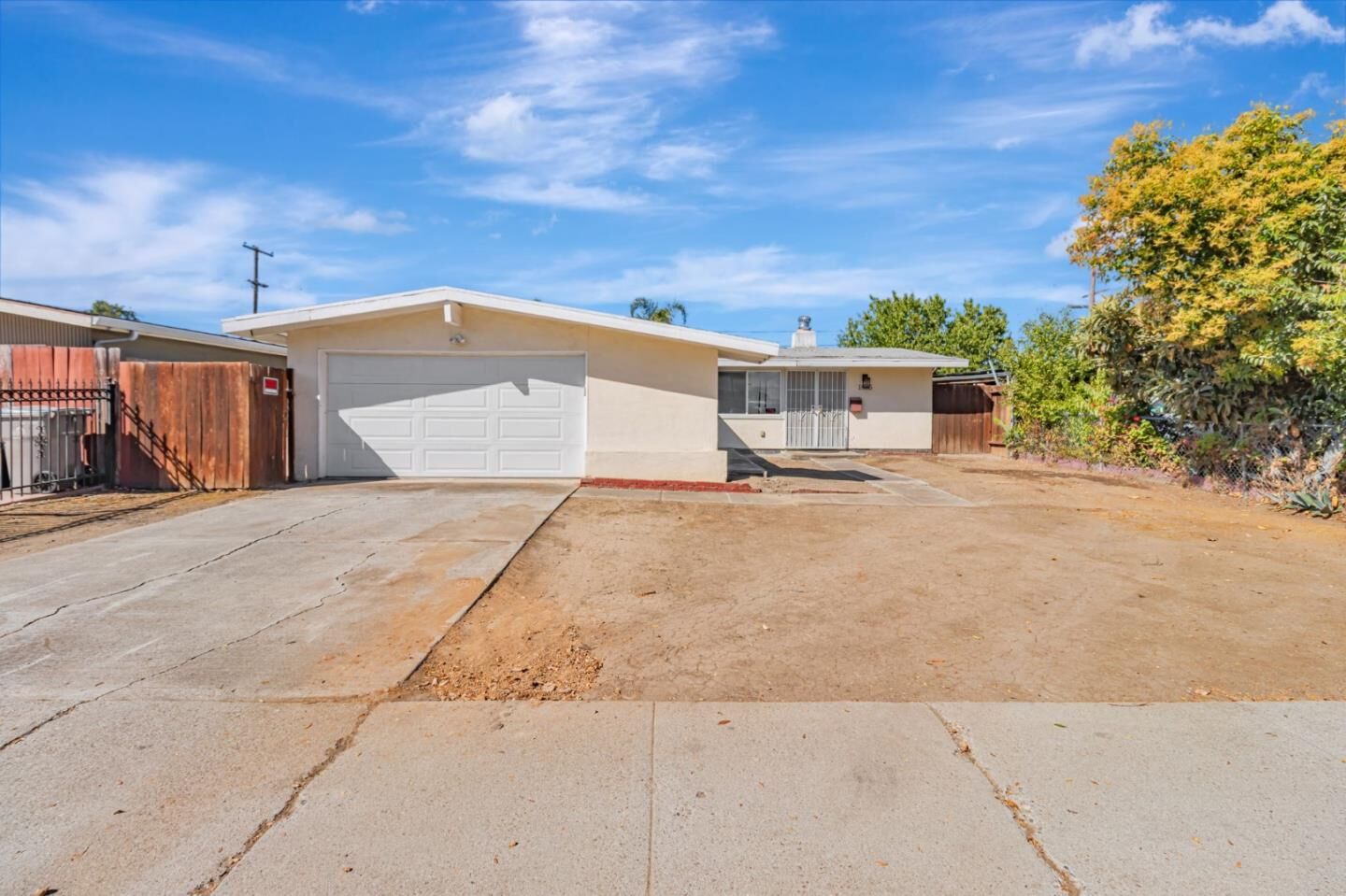 Property Photo: 1635 South King Road CA 95122