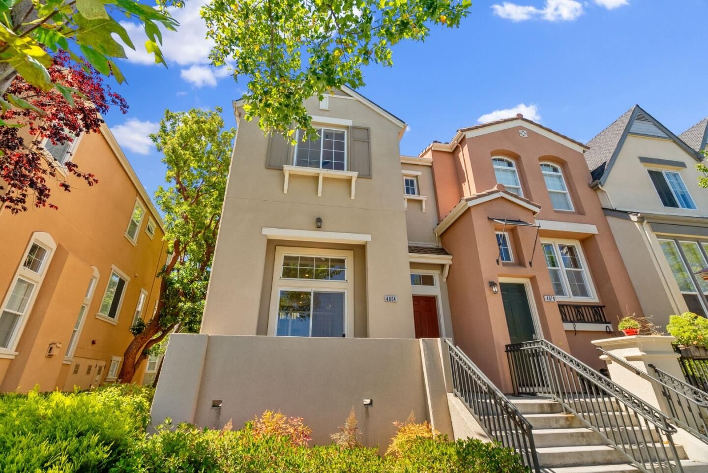 Property Photo: 4064 Rivermark Parkway CA 95054