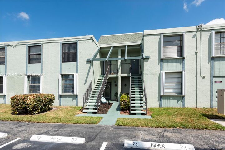 Property Photo: 7301 NW 18th St 204 FL 33063