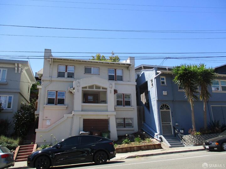Property Photo: 321 Santa Clara Avenue CA 94610