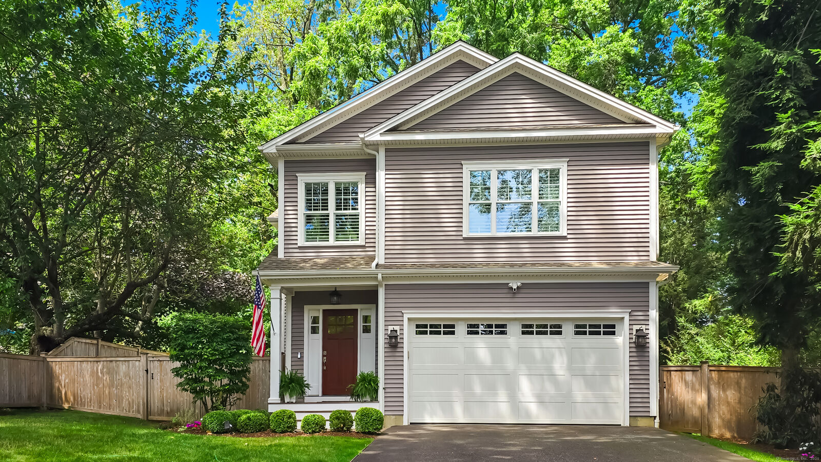 Property Photo: 46 Wheeler Park Avenue CT 06825