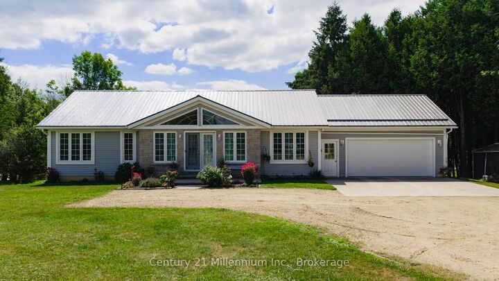 Photo de la propriété: 9849 Wellington Rd 3 N/A ON N0G 1M0