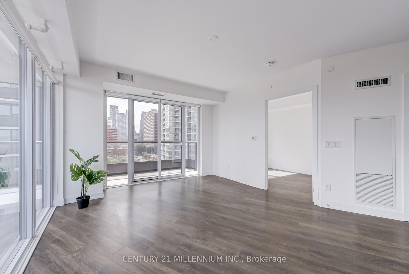 Property Photo: 159 Wellesley Street 708 ON M4Y 0H5