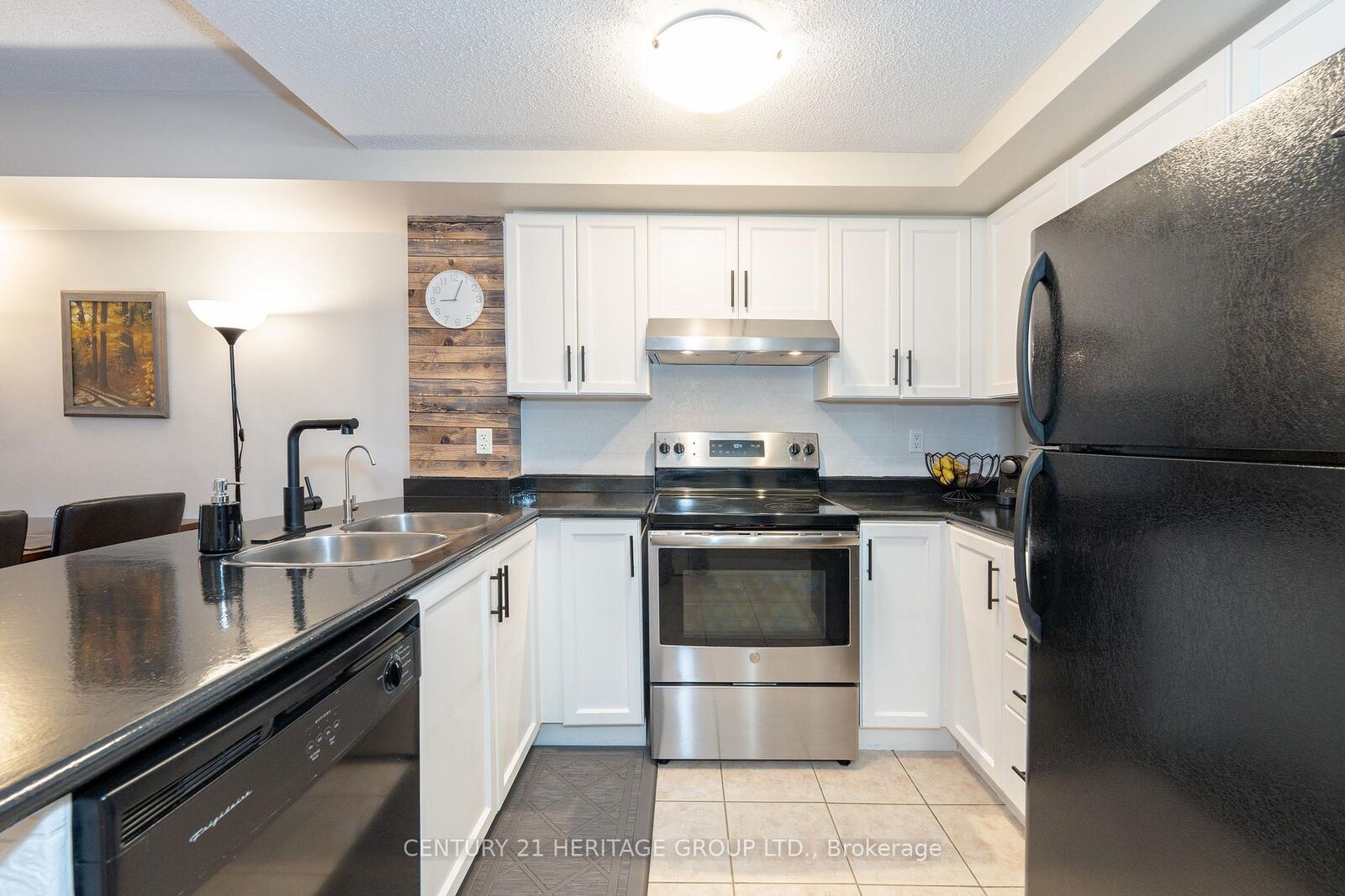 Photo de la propriété: 35 Hunt Avenue 401 ON L4C 4H1