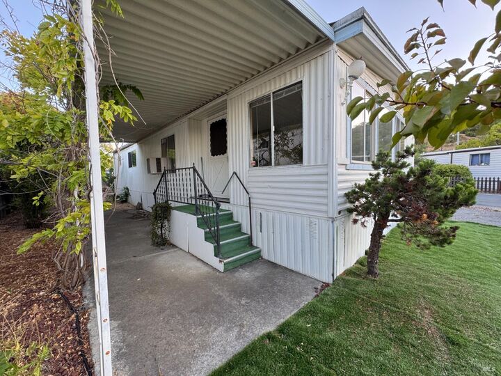 Property Photo: 66 Yosemite Road CA 94903